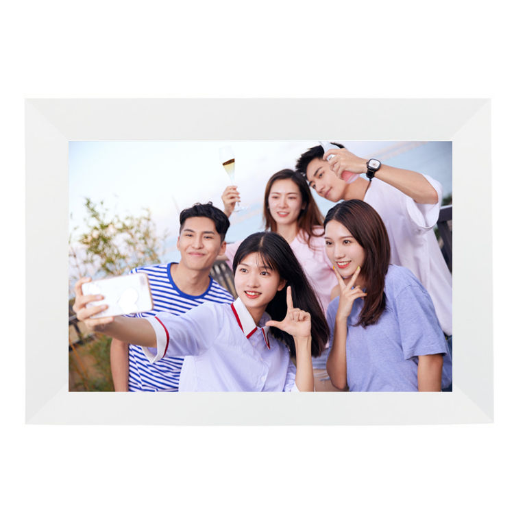 Smart WiFi Digital Photo Frame – 10.1" Touch Screen, Auto-Rotate & App-Controlled