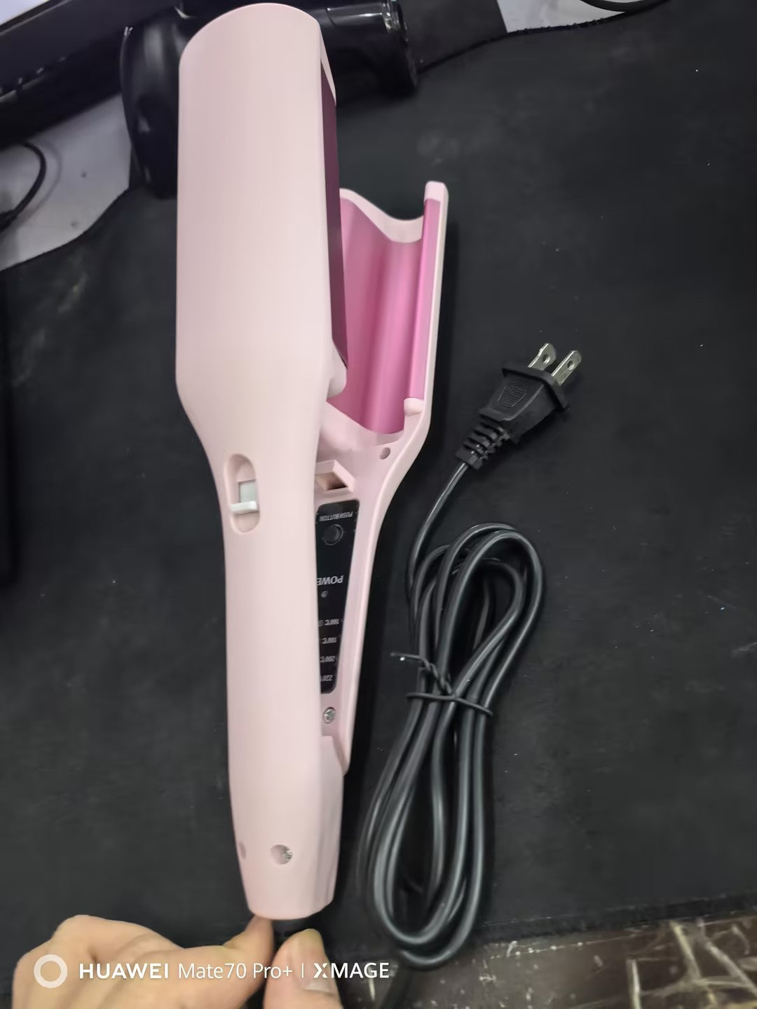 32mm Deep Wave Hair Curler – Fast Heating Styling Wand with 4 Temperature Settings