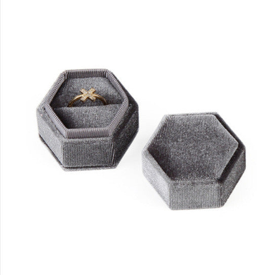 Elegant Ring Proposal Box – Premium Jewelry Packaging Gift Case
