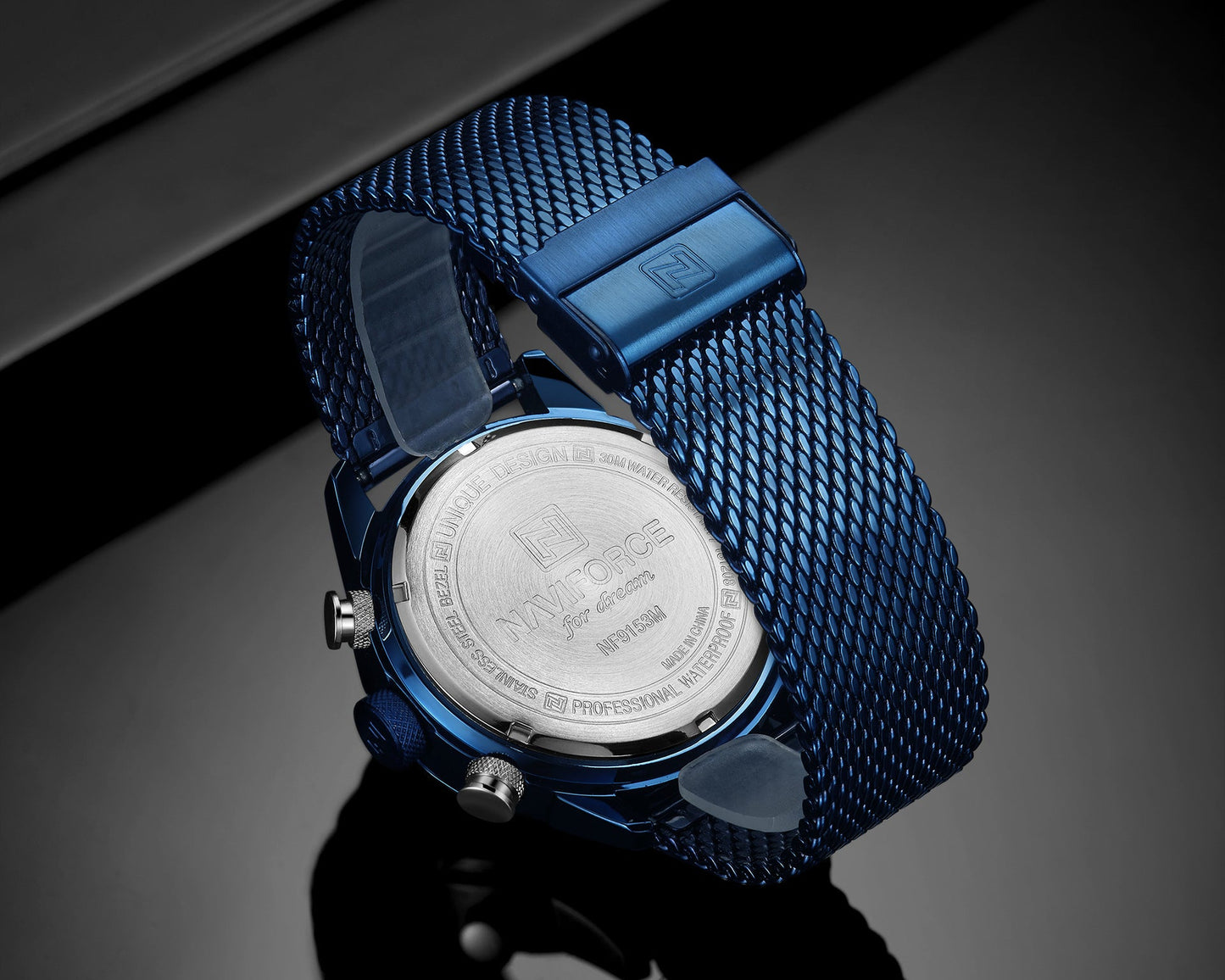 Luxury Sports Men's Watch – Waterproof & Shock Resistant Wristwatch