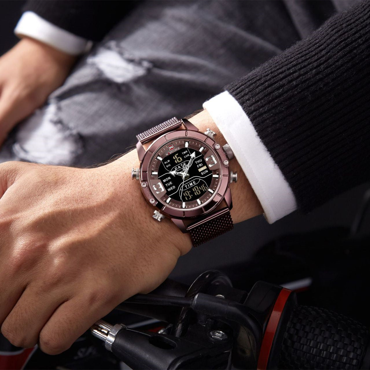 Luxury Sports Men's Watch – Waterproof & Shock Resistant Wristwatch