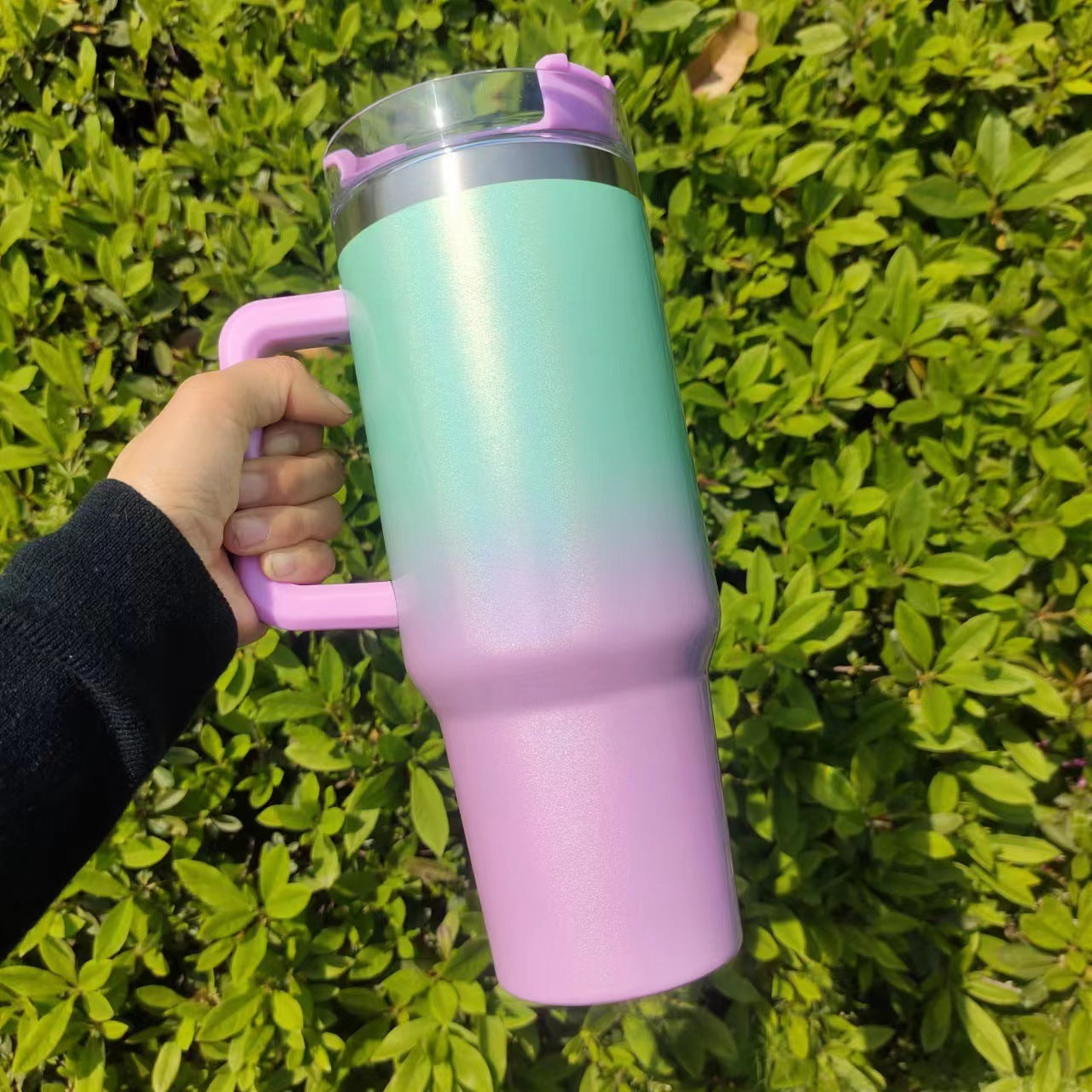 Large Capacity Double-Layer Stainless Steel Vacuum Insulation Cup – Portable Hot & Cold Water Bottle